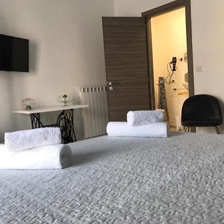 B&B Le Stanze Al Centro Agrigento Esterno foto